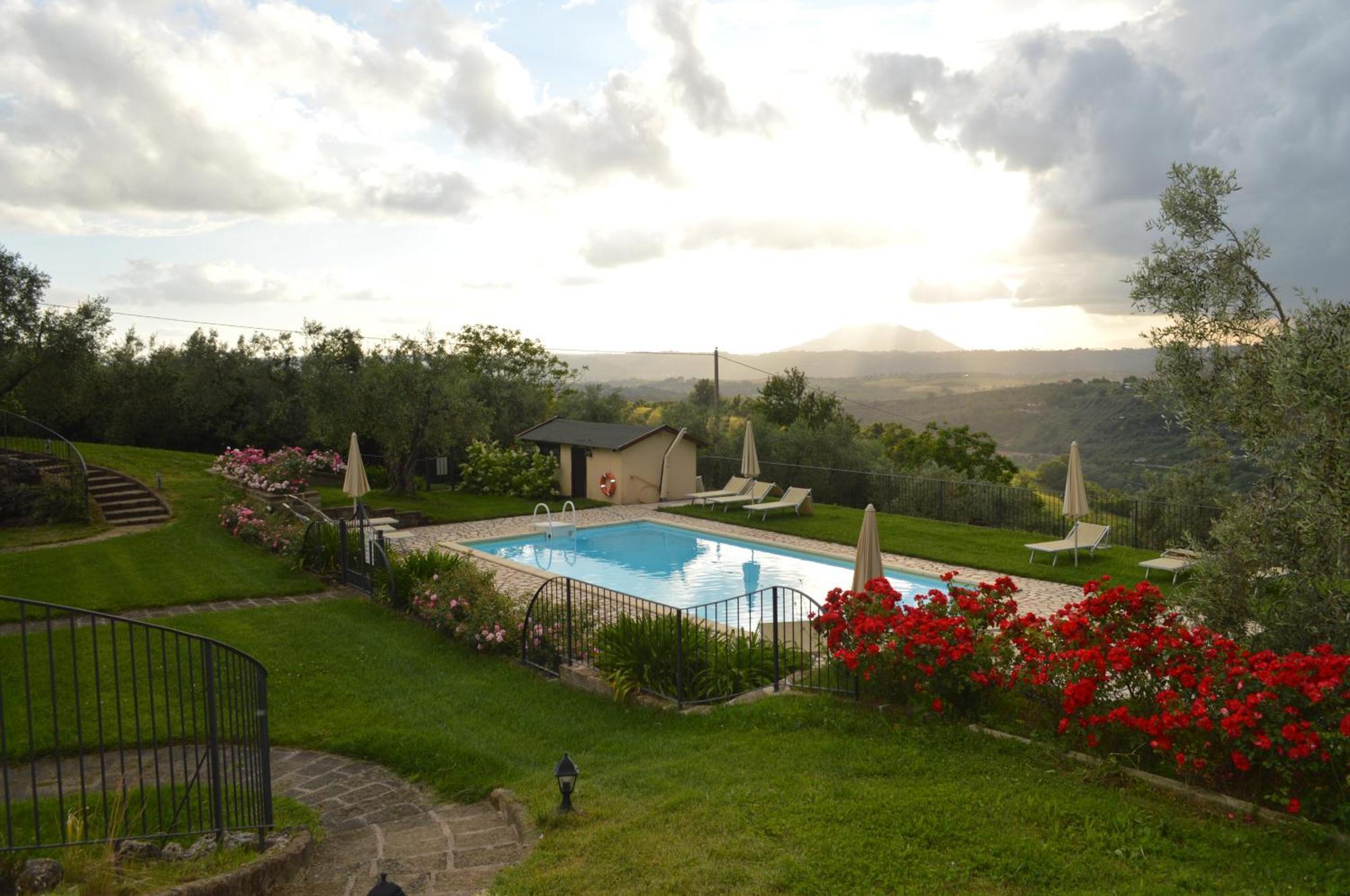 Villa Collebelvedere - Near Rome With Home Restaurant Fara in Sabina Dış mekan fotoğraf